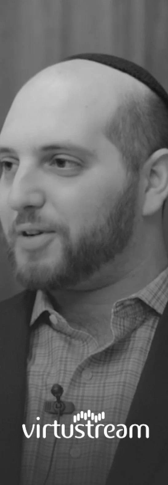 Dustin L