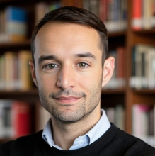 Photo of Arni Cabral, Senior Staff Information Security Engineer, Tenable